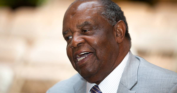 Lee Elder Makes USGA History as Bob Jones Award Recipient