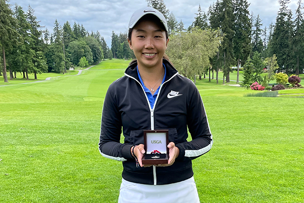 Vanessa Zhang Medals in U.S. Girls’ Junior Qualifying at Inglewood