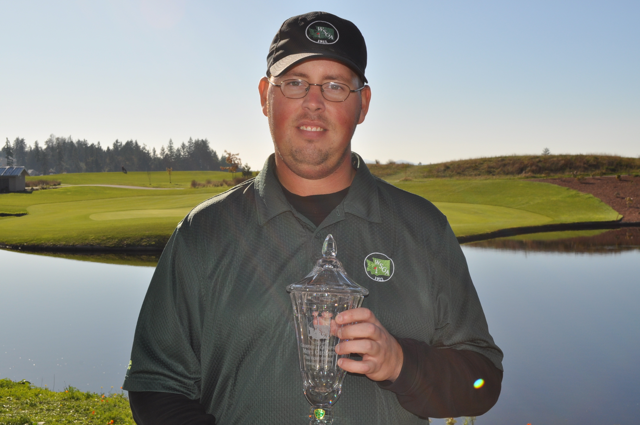 Haack Captures Mens Title in Playoff; Murdock Victorious in the Womens Division photo pic
