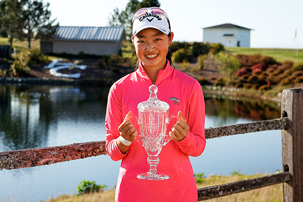 Angela Zhang, 2023 Women's Champion