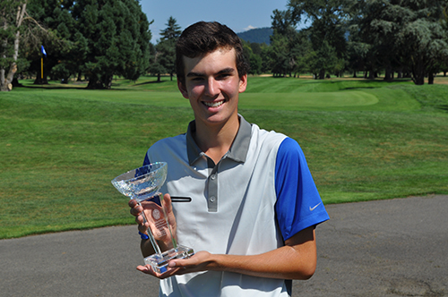 Sam was twice named the Washington Golf Junior Boys’ Player of the Year, part of the result of him winning the 2014 Pacific Northwest Junior Boys’ Amateur (pictured), among other titles. 