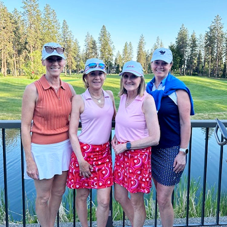Team Jodi and Cindy played with team Diane and Seanna at Manito