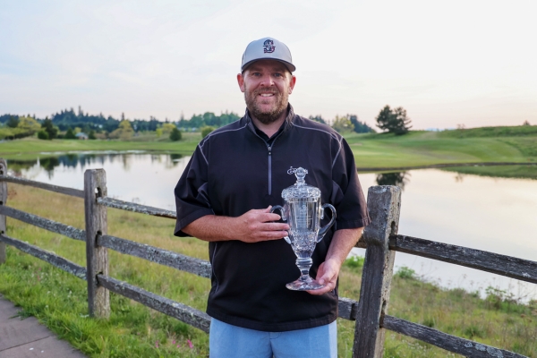 Jon McCaslin, 2025 Men's Champion